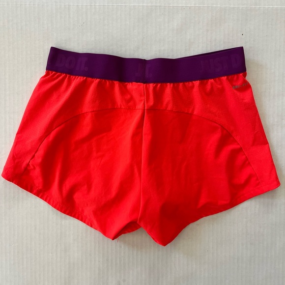 Nike DriFit shorts with inner liner shorts size small pink purple - Picture 2 of 8